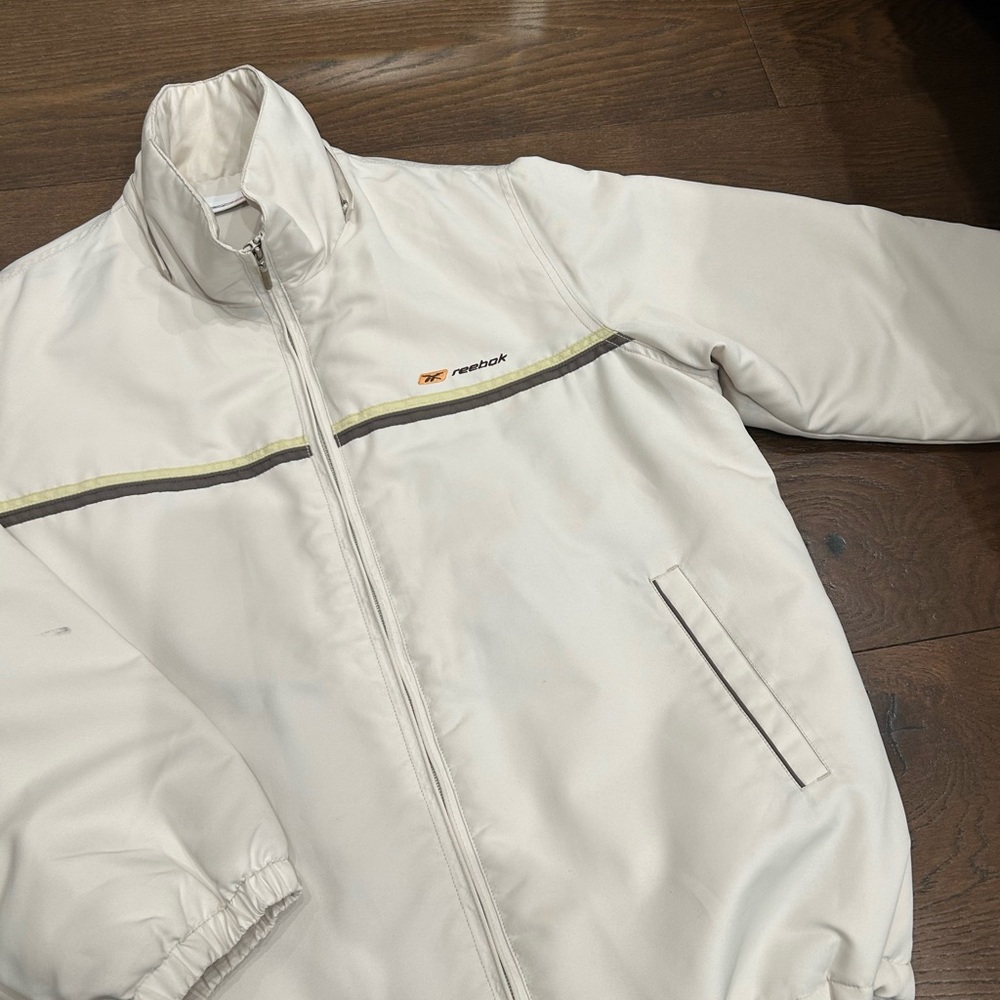 Vintage Reebok jacket 🤎 - Picture 2 of 3
